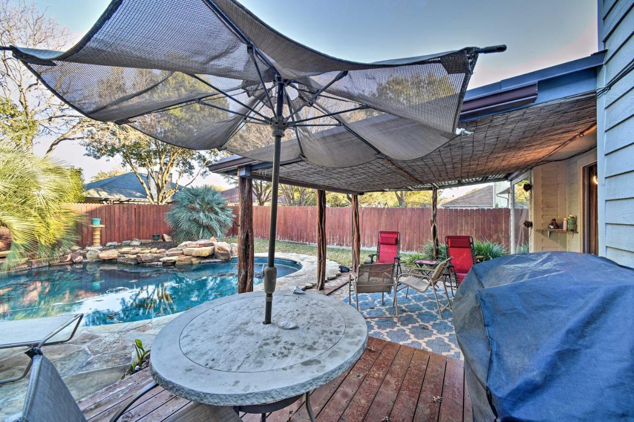 Peaceful San Antonio Oasis With Private Pool And Grill Villa Luaran gambar