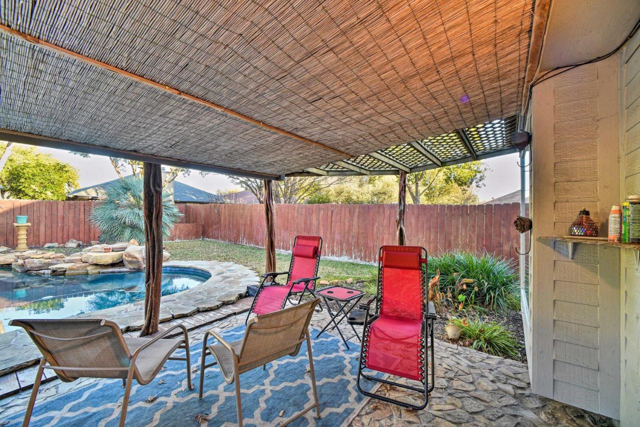 Peaceful San Antonio Oasis With Private Pool And Grill Villa Luaran gambar