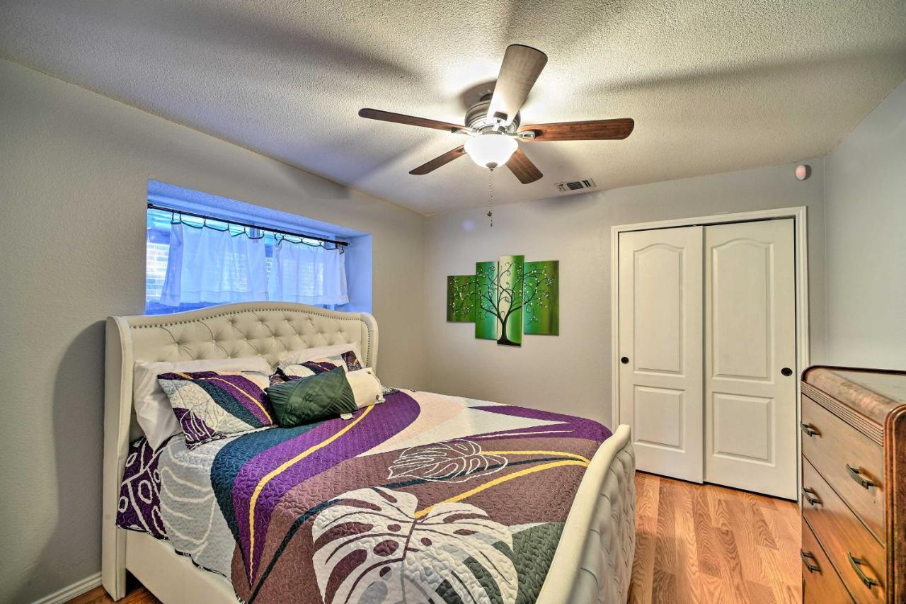 Peaceful San Antonio Oasis With Private Pool And Grill Villa Luaran gambar